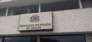 PM prende homem por descumprir medida protetiva e ameaçar mãe em Arujá