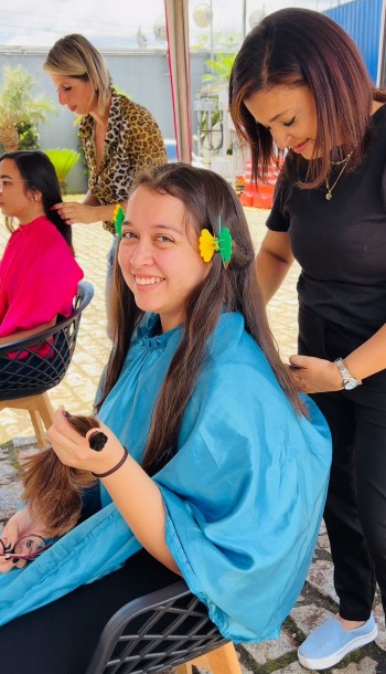 Simpar e ONG Cabelegria realizam ação de doação de cabelos