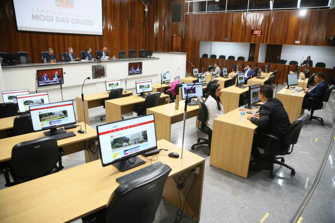 Legislativo parabeniza empresário mogiano destaque na internet 