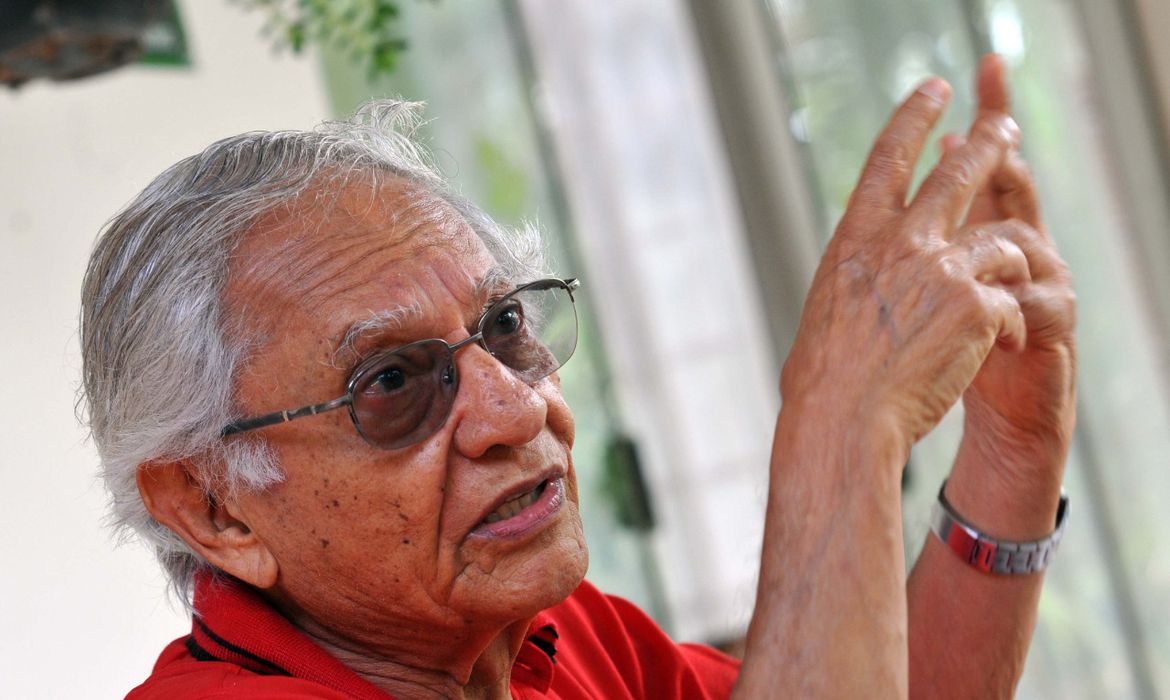 Cineastas, ex-alunos e amigos lembram legado de Vladimir Carvalho