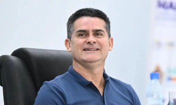 David Almeida é reeleito em Manaus