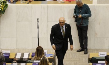 Em tratamento contra o câncer, Eduardo Suplicy agradece apoio