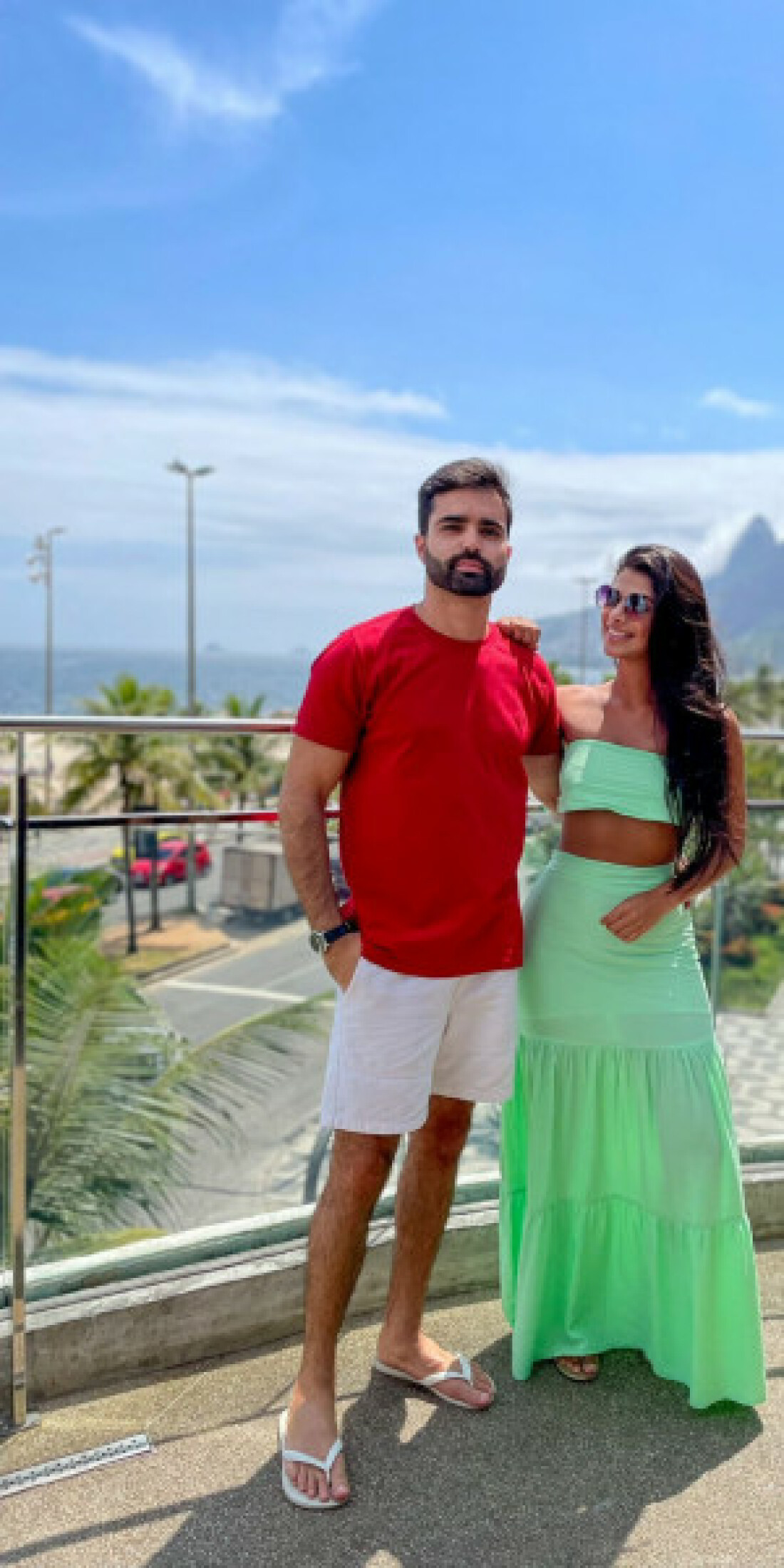 Casal supera a distância e vive namoro na ponte aérea