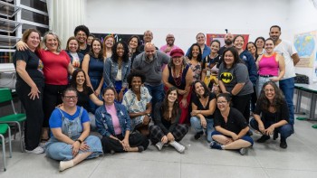 Projeto “Olha que Legal a Hora da História” oferece vagas para escolas e entidades