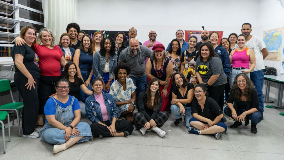 Projeto “Olha que Legal a Hora da História” oferece vagas para escolas e entidades