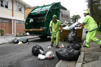 Três cidades produzem 19 mil toneladas de lixo