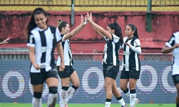 Paulistão Feminino: Corinthians vence Sao Paulo em 1º jogo da semi