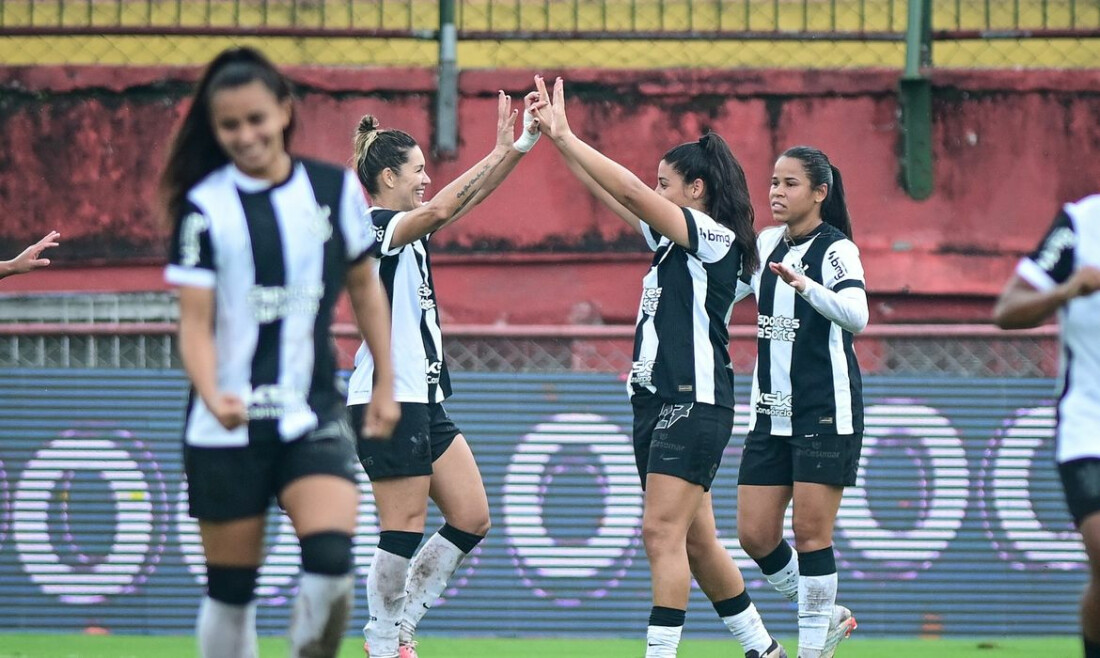 Paulistão Feminino: Corinthians vence Sao Paulo em 1º jogo da semi