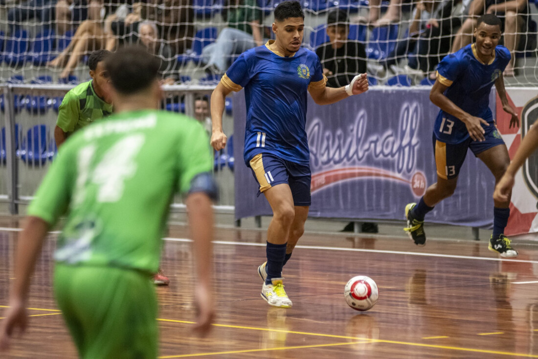 Guararema está nas quartas de final da Liga Paulista de Futsal