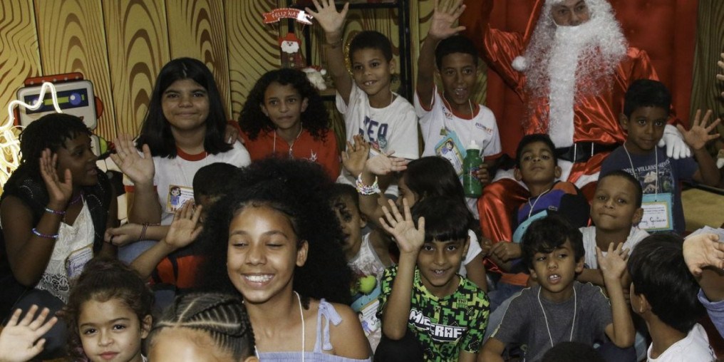 Crianças já podem enviar cartas para campanha Papai Noel dos Correios
