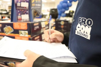 Procon de Suzano alerta para compras durante a Black Friday