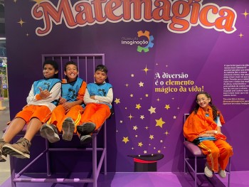 Alunos da rede municipal de ensino de Guararema vão ao museu da imaginação