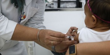 Covid-19: Rio de Janeiro começa a vacinar bebês com comorbidade amanhã