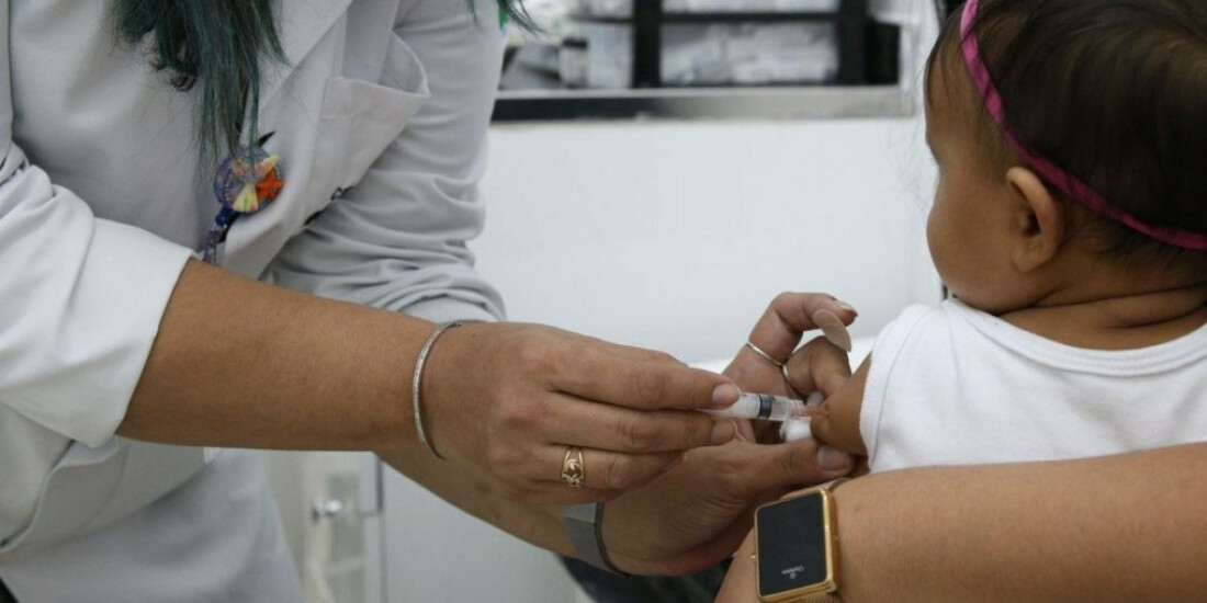 Covid-19: Rio de Janeiro começa a vacinar bebês com comorbidade amanhã