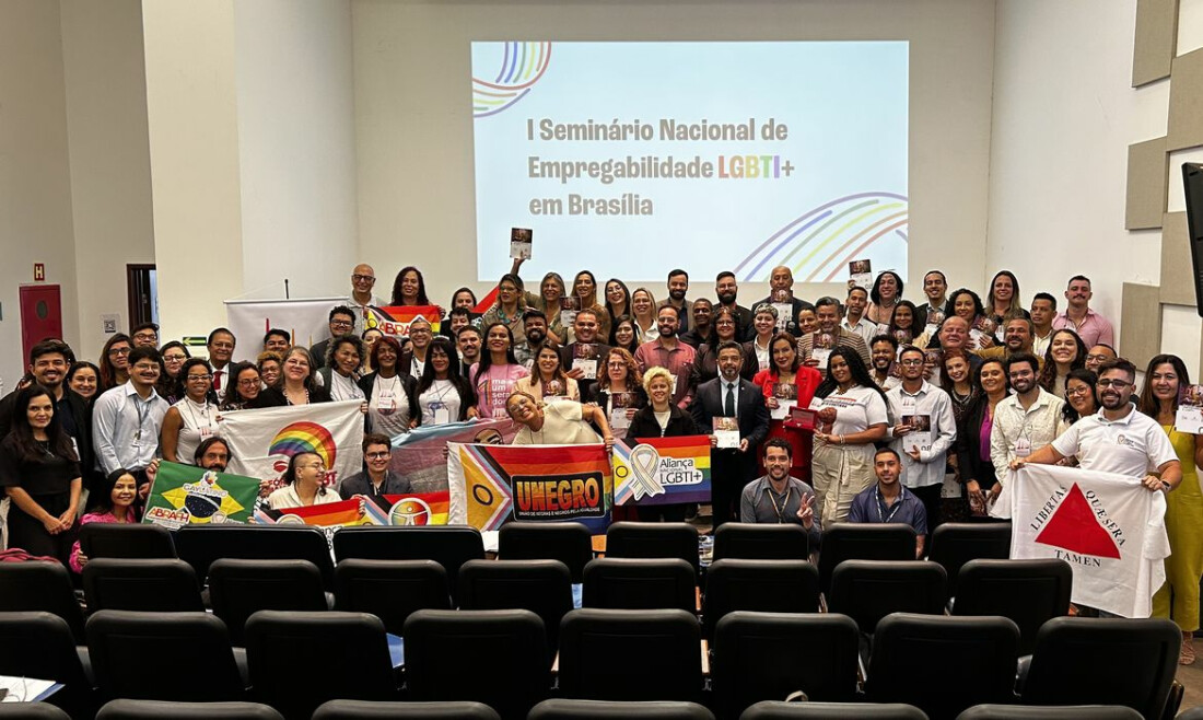 Manual de Empregabilidade LGBTI+ é lançado em seminário de Brasília