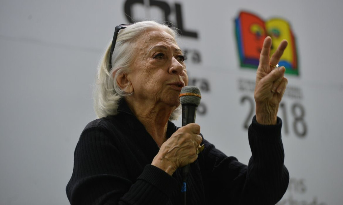 Guinness premia Fernanda Montenegro por textos de Simone de Beauvoir