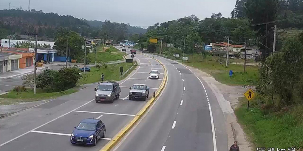 Rodovias da região têm movimento tranquilo