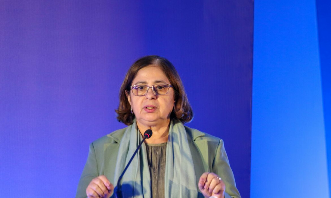 Fim da escala 6x1 beneficiará mulheres, diz ministra