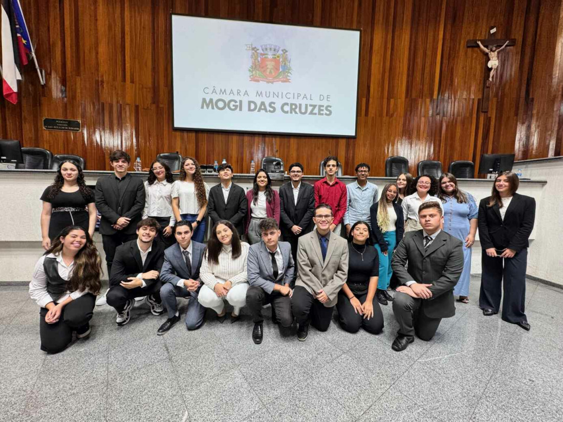 Câmara de Mogi realiza sessão do Parlamento Estudantil com alunos do Ensino Médio