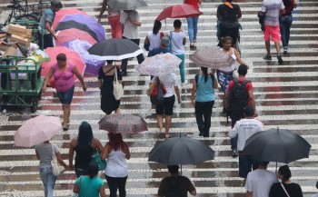 Feriado prolongado será de chuva principalmente no interior do Estado 