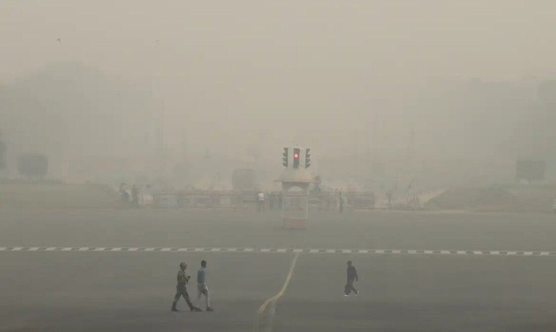 Nova Delhi fecha escolas e fábricas devido à poluição atmosférica