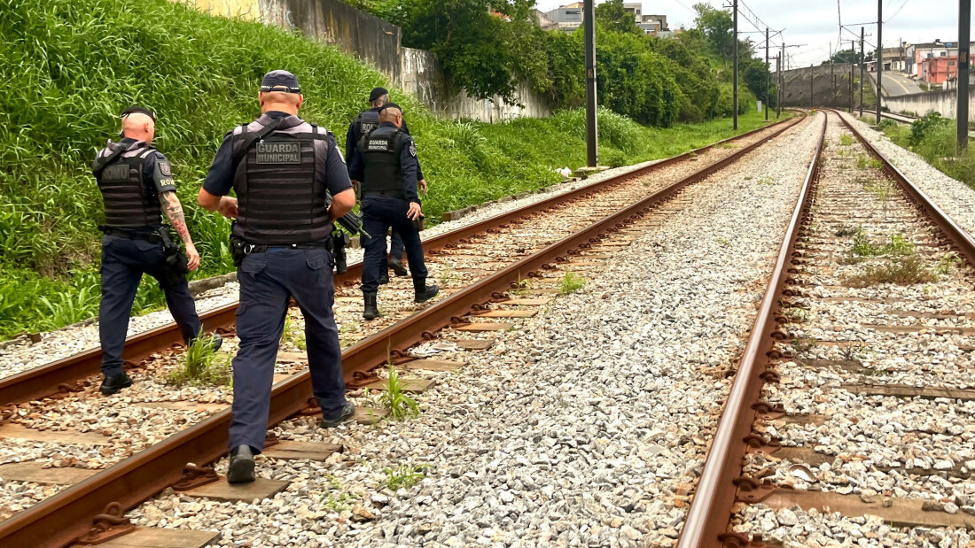 GCM de Itaquá detém um homem por tráfico e apreende mais de 500 entorpecentes