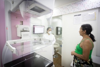 Agendamento de mamografia na rede estadual também pode ser feito pelo Poupatempo 