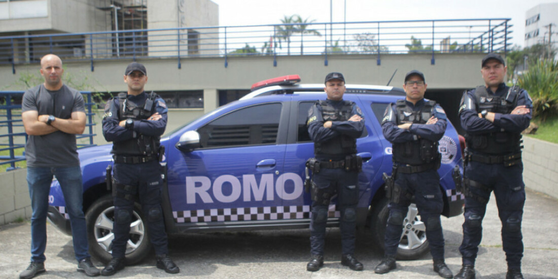 Romo recebe novo veículo para ações de patrulhamento