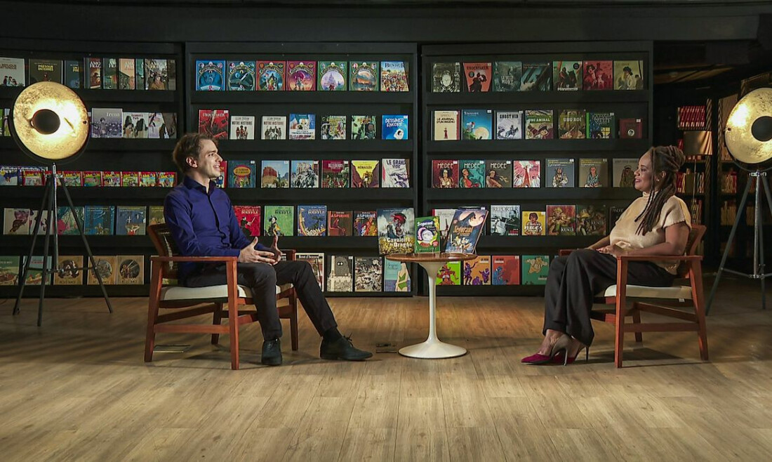 Trilha de Letras fecha temporada com programa sobre a Távola Redonda