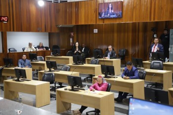 Parlamentares pedem curso de resgate e manejo de animais na PM