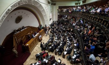 Em resposta aos EUA, Venezuela aprova lei que pune apoio a sanções