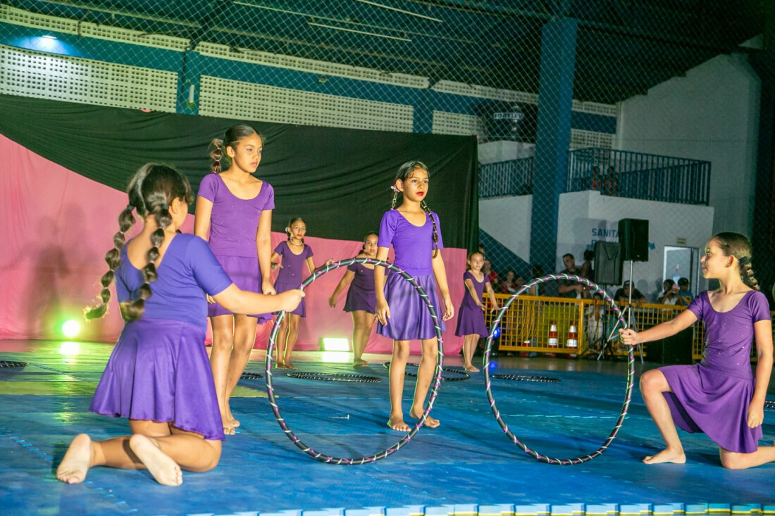 Mais de 800 pessoas prestigiam 'Festival de Ginástica Rítmica' de Arujá