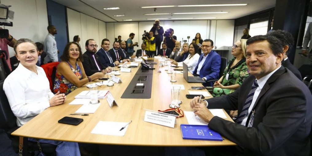 PEC da Transição será adiada para a próxima semana
