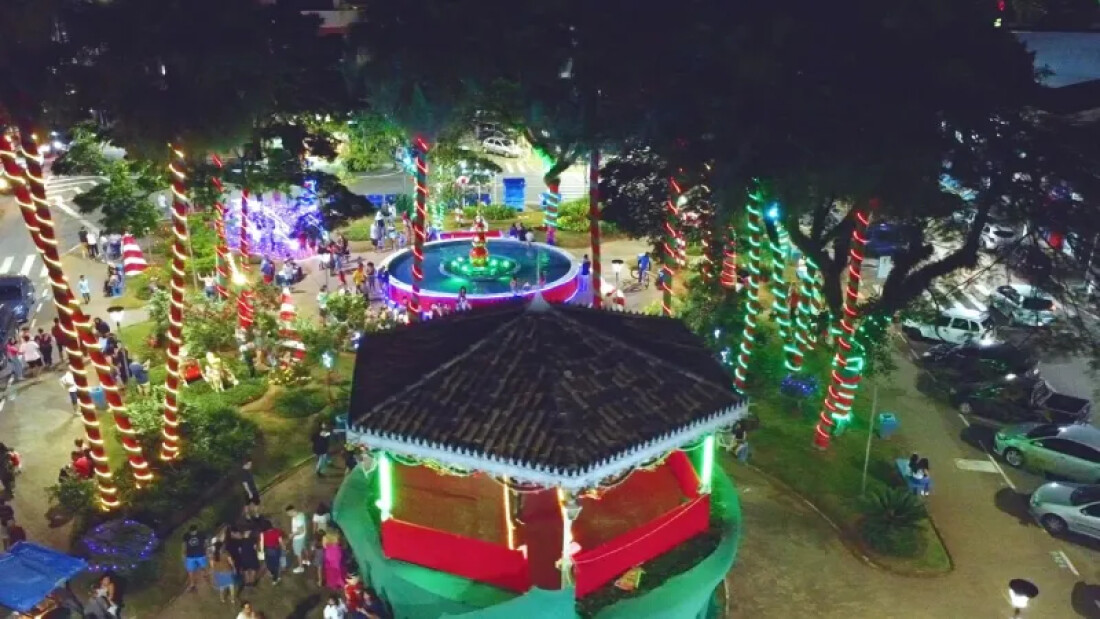 Prefeitura de Arujá divulga programação do Natal Encantado 2024