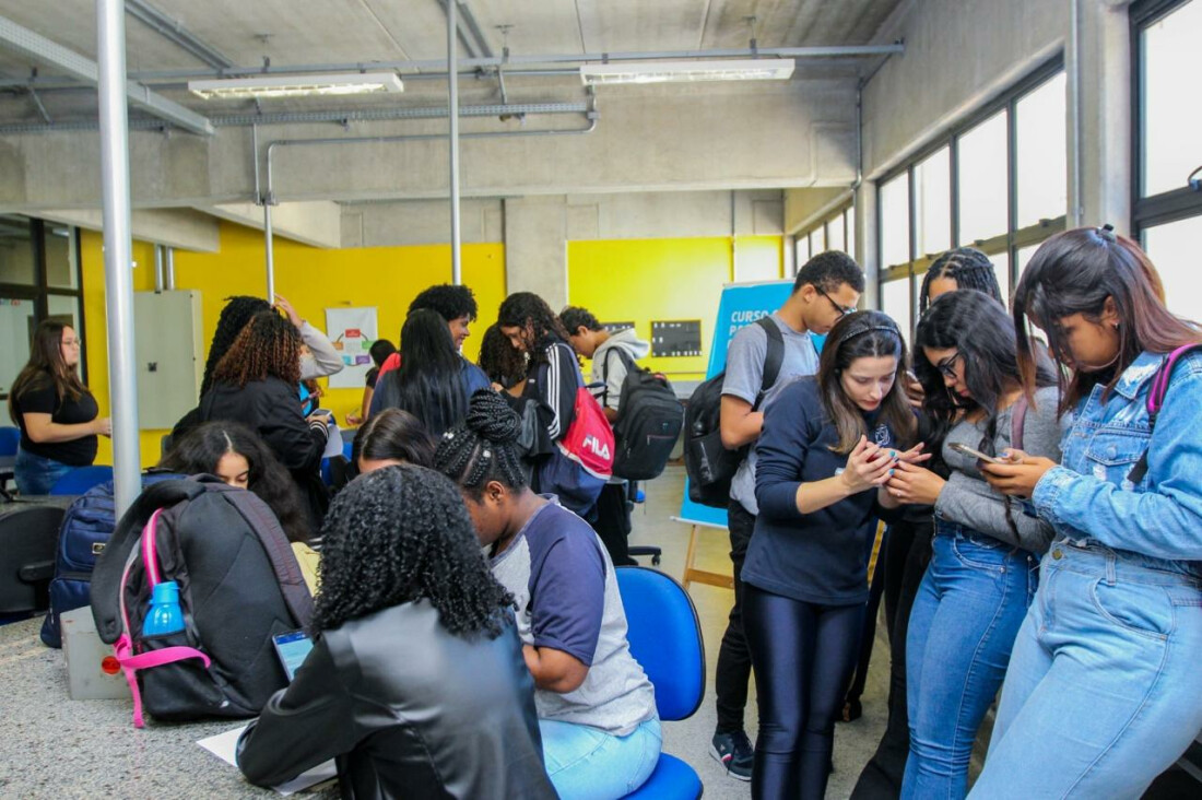 Desenvolvimento Econômico oferece mais de 1,1 mil vagas de empregos em Ferraz em 2024