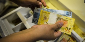 Inflação oficial cai para 0,23% em maio e acumula 2,95% este ano