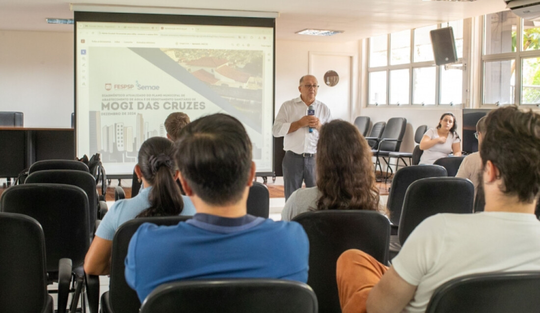 Oficina debate revisão do Plano Municipal de Água e Esgoto de Mogi