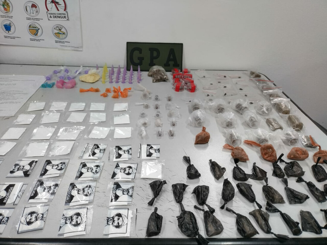 GCM de Suzano prende suspeito e apreende mais de 400 porções de drogas