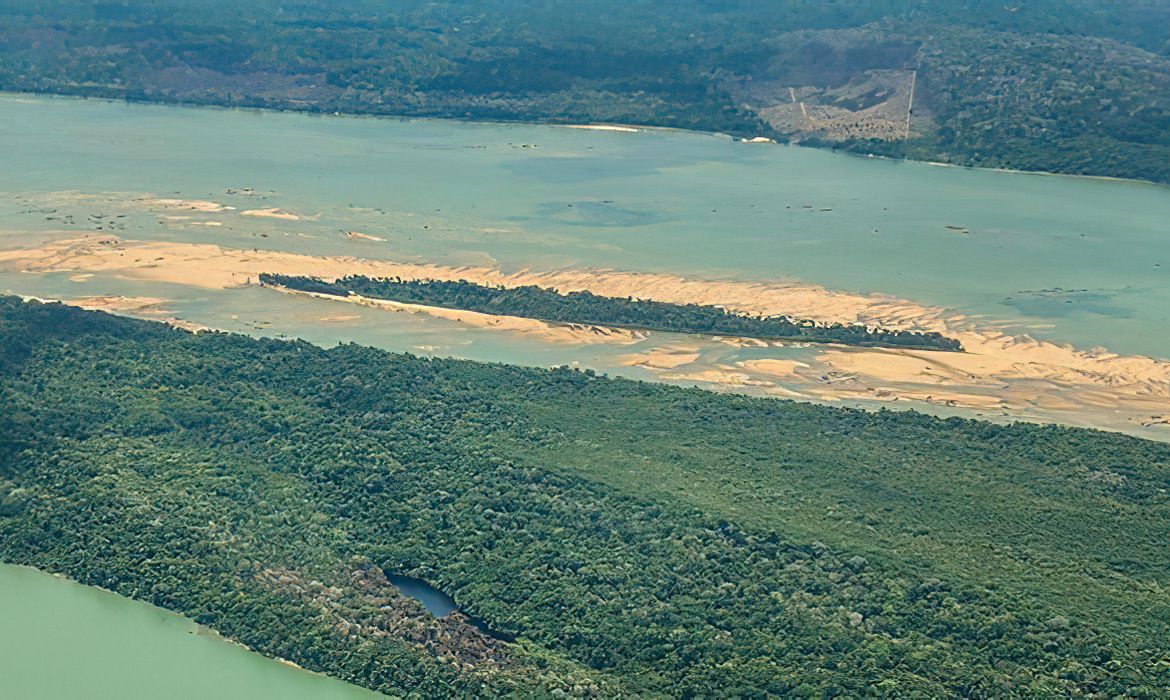 PF investiga grupo que comercializava ouro ilegal de terras indígenas