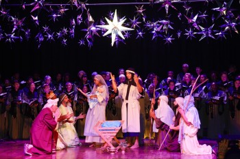 Cantata de Natal 'Vivo Está' acontece nesta sexta-feira no Teatro Armando de Ré