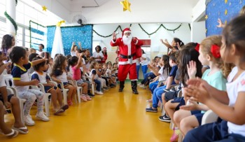 Fundo Social de Mogi faz mais uma entrega de brinquedos da campanha Natal de Sorrisos 