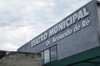 Vereadores de Suzano serão diplomados na segunda (16) no Teatro Dr. Armando de Ré