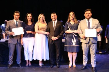 Prefeito eleito, vice-prefeito e vereadores são diplomados em Suzano 