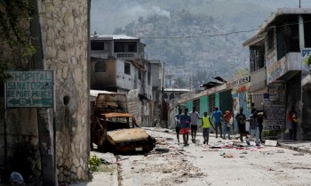 Homens armados atacam hospital no Haiti e violência não diminui