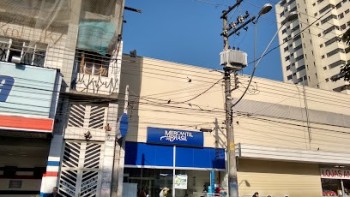 Aposentado reclama de valores do benefício retidos em conta