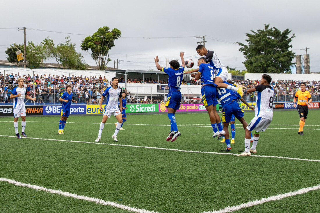 Aster Itaquá divulga lista dos jogadores inscritos na Copinha 2025