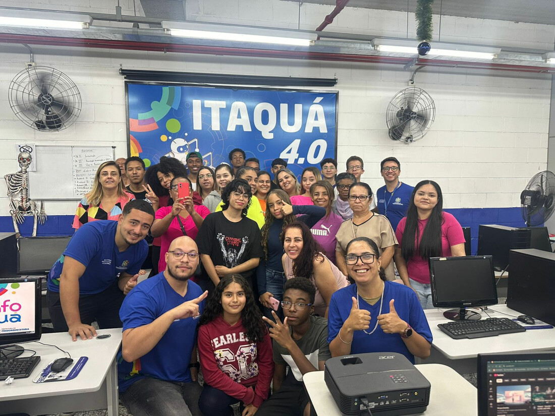 Prefeitura de Itaquá forma 433 alunos nos projetos InfoItaquá e Oficina Criativa