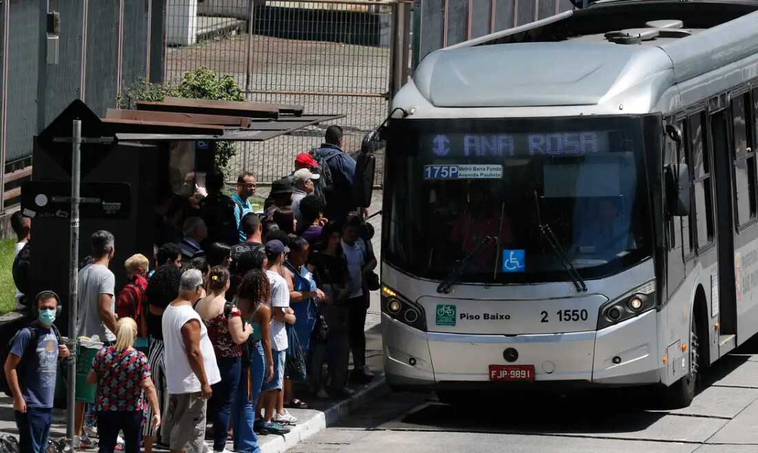 Bilhete de ônibus na capital paulista sobe para R$ 5 em janeiro
