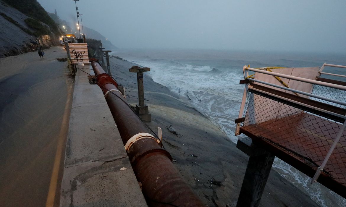 Regiões do estado do Rio têm risco alto de temporais