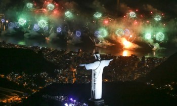 Corpo de Bombeiros e Polícia Civil vistoriam fogos de Copacabana